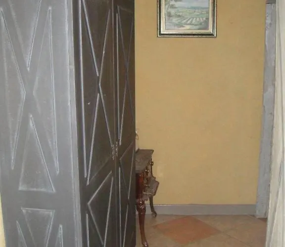 栅栏广场酒店 招待所 4*